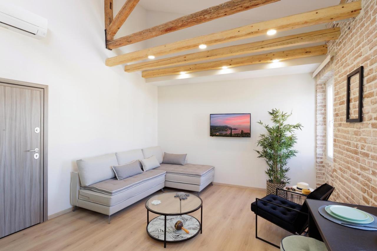Vailato Loft Suites Corfu  Buitenkant foto